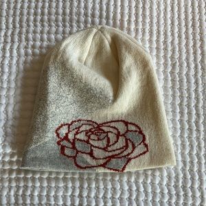 Pistil knit hat